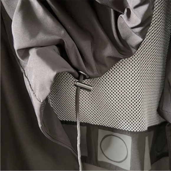 Hilary Radley Lightweight Jacket - Picture 8 of 15